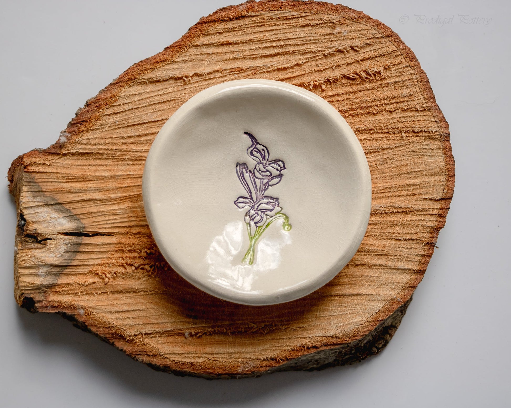 Personalized Birth Flower Trinket Dish - Korvel