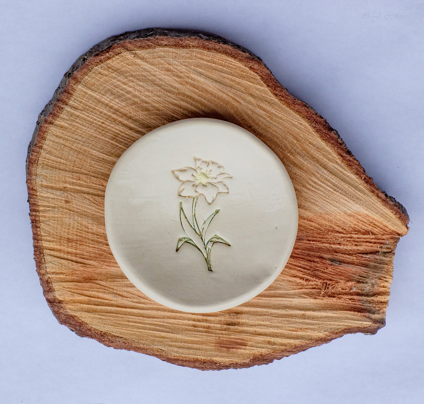 Personalized Birth Flower Trinket Dish - Korvel