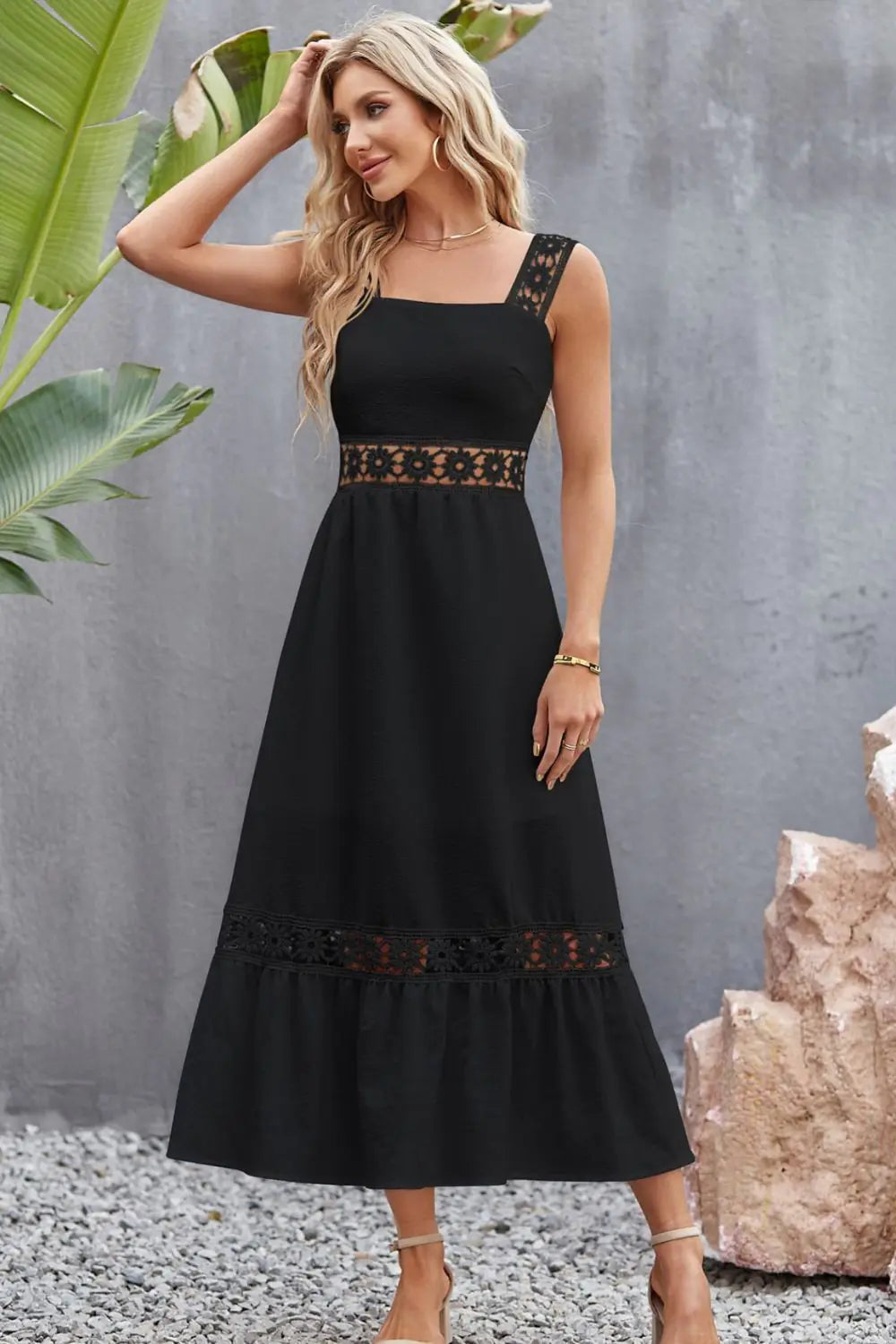 Vestido Midi Tory - Detalle de Encaje Elegante