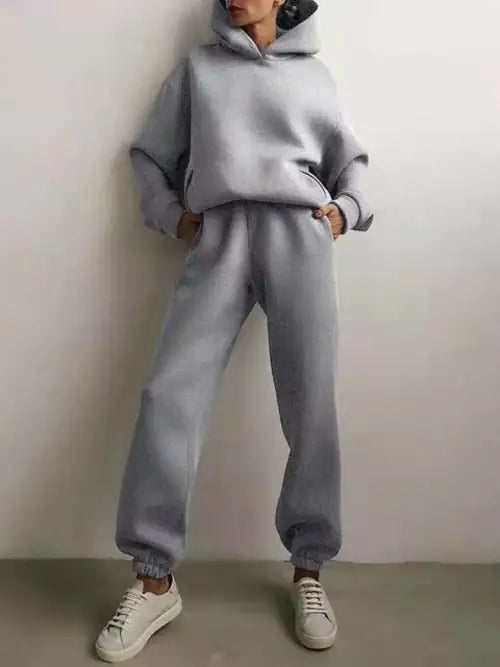 Conjunto de Sudadera con Capucha Esencial para Invierno