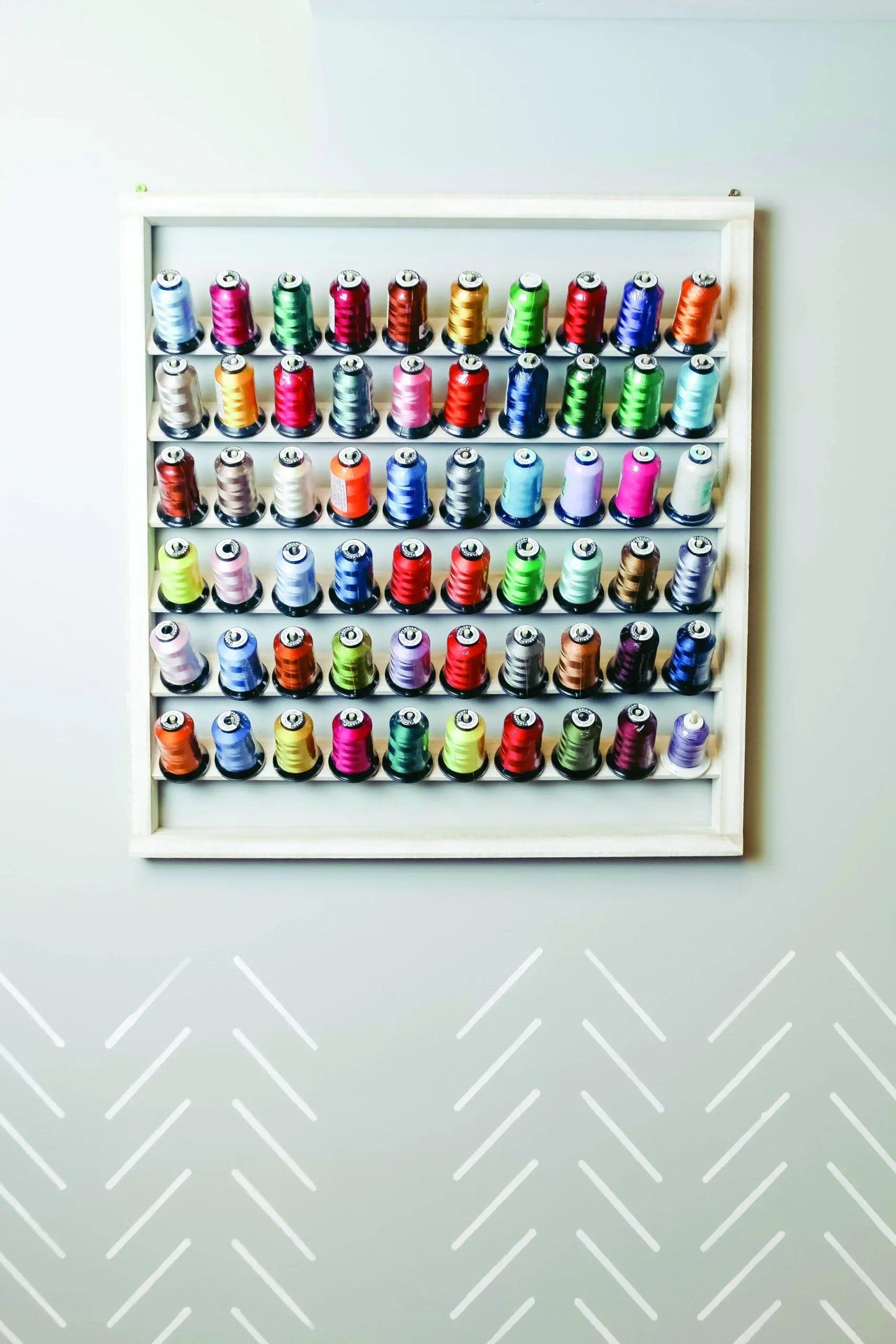 RNK White-Washed Wooden Thread Rack