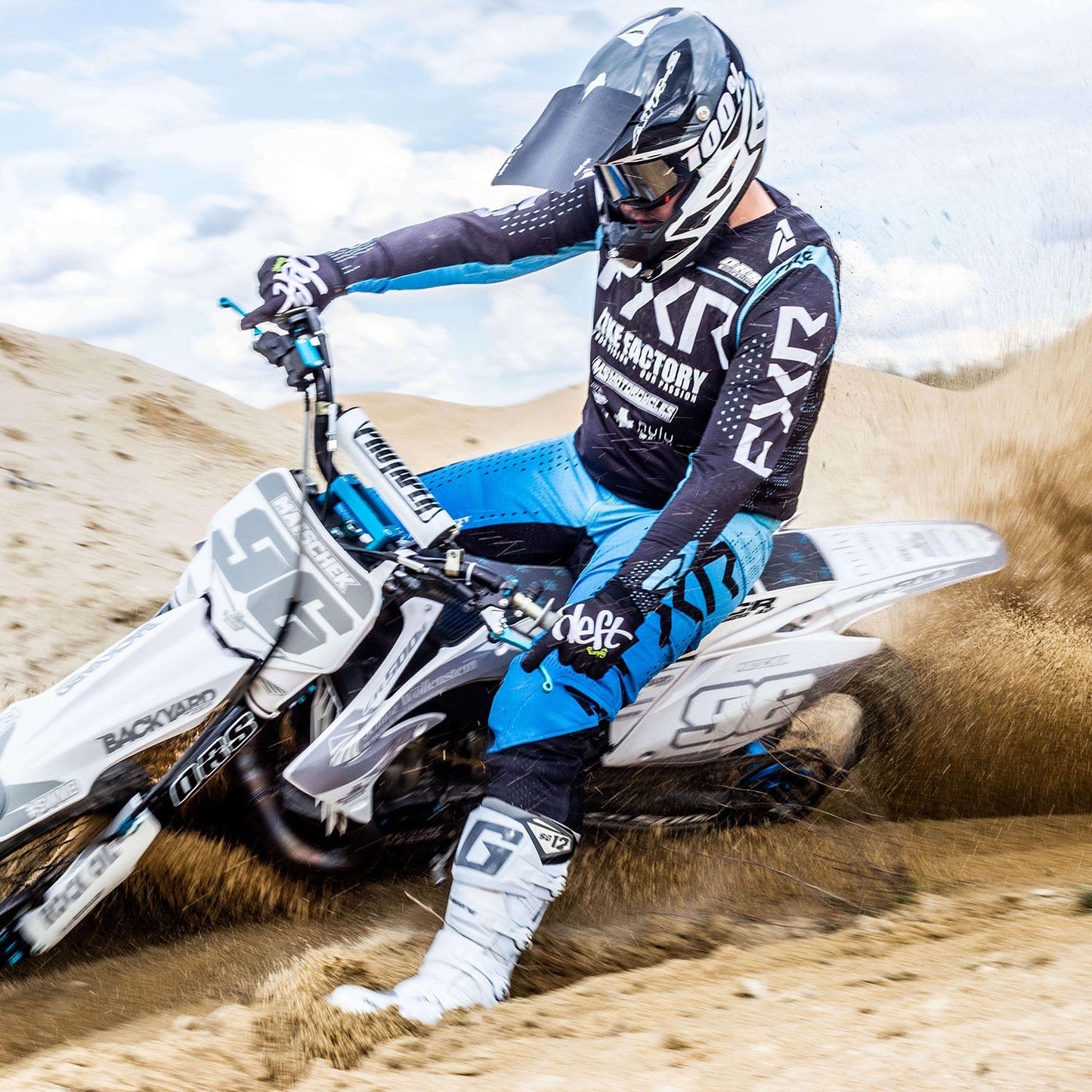 Extensión de Visera Riesel Design para MX - MUD:CAP