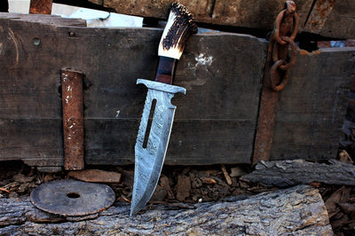 Premium Custom Damascus Bowie Knife with Rosewood & Antler Handle - Korvel