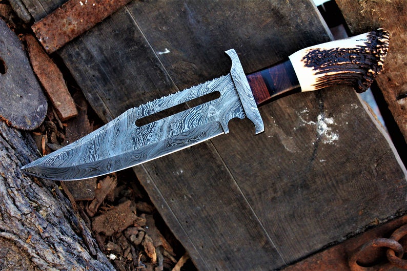 Premium Custom Damascus Bowie Knife with Rosewood & Antler Handle - Korvel