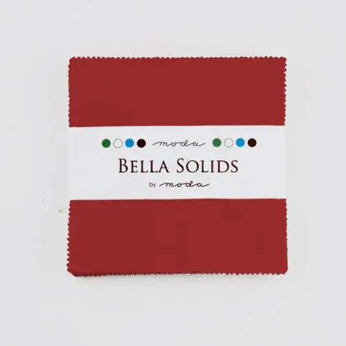 Paquet de Charms Red Bella Solids Precuts