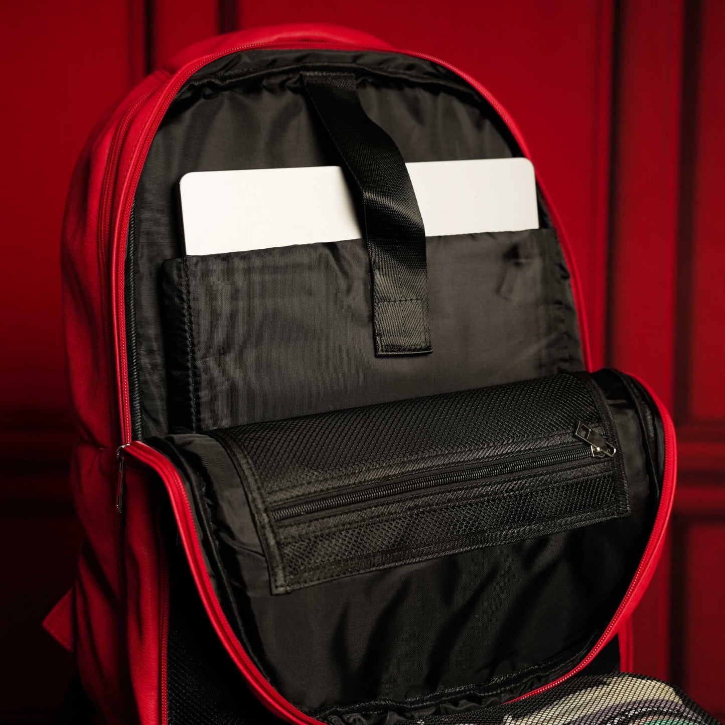 Mochila de Mano de Cuero Rojo de Lujo - Edición Limitada
