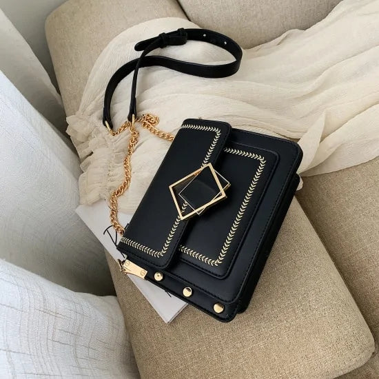 Bolso Cruzado de Cuero con Cadena Premium