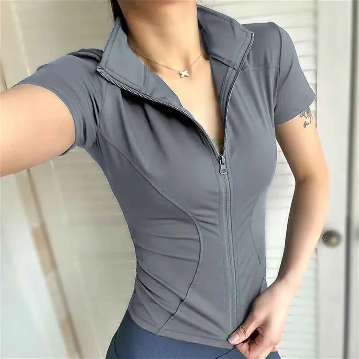 Chaqueta Deportiva Slim para Mujer ChicZip