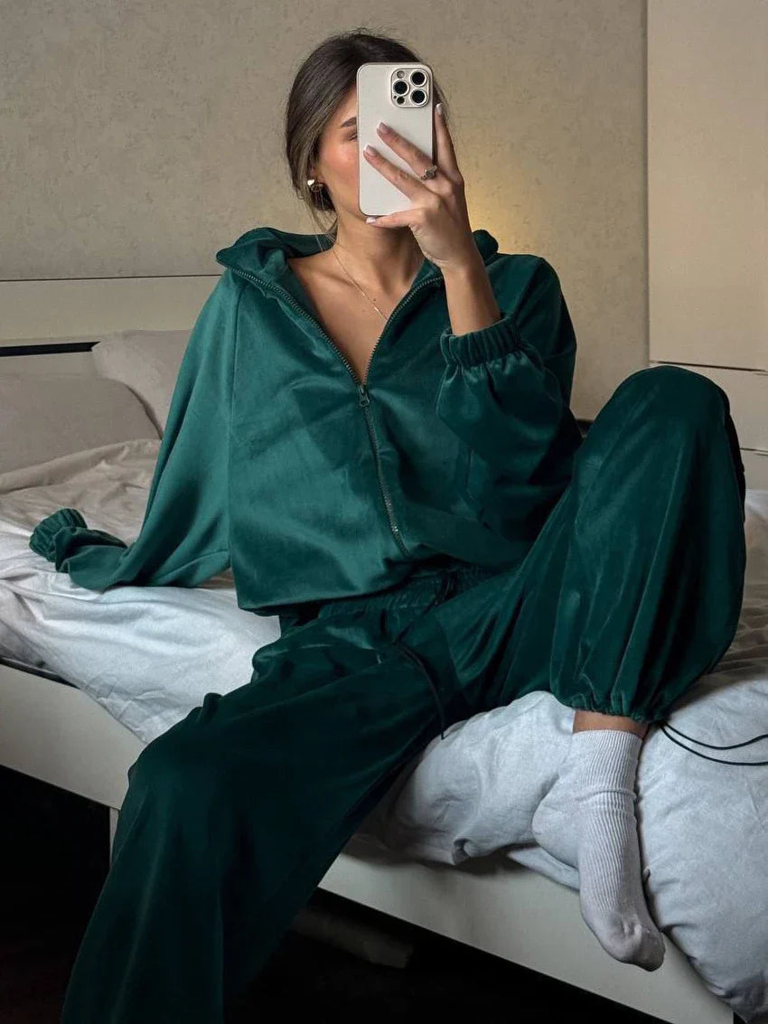 Ensemble de Sweat à Capuche et Pantalons en Velours pour Femmes