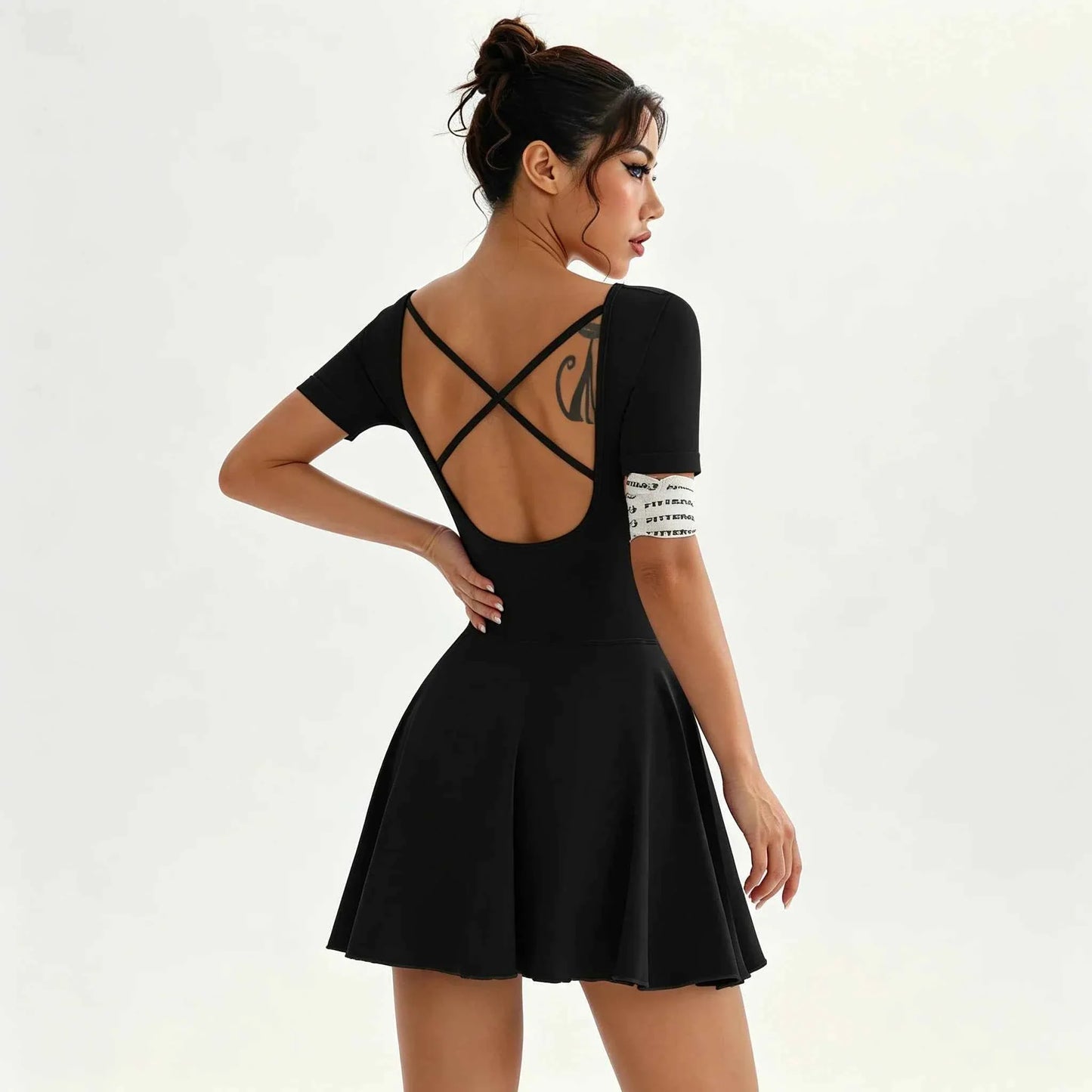 Robe de Tennis Yoga pour Femmes avec Short de Sport
