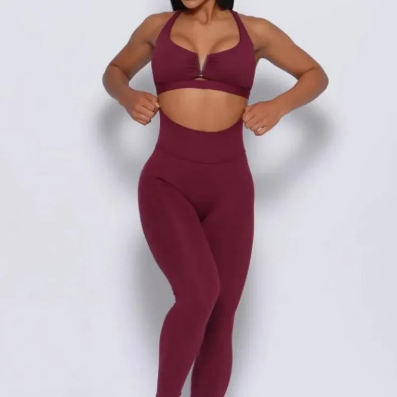 ActiveVibe Women's Fitness Ensemble: Leggings & Sports Bra