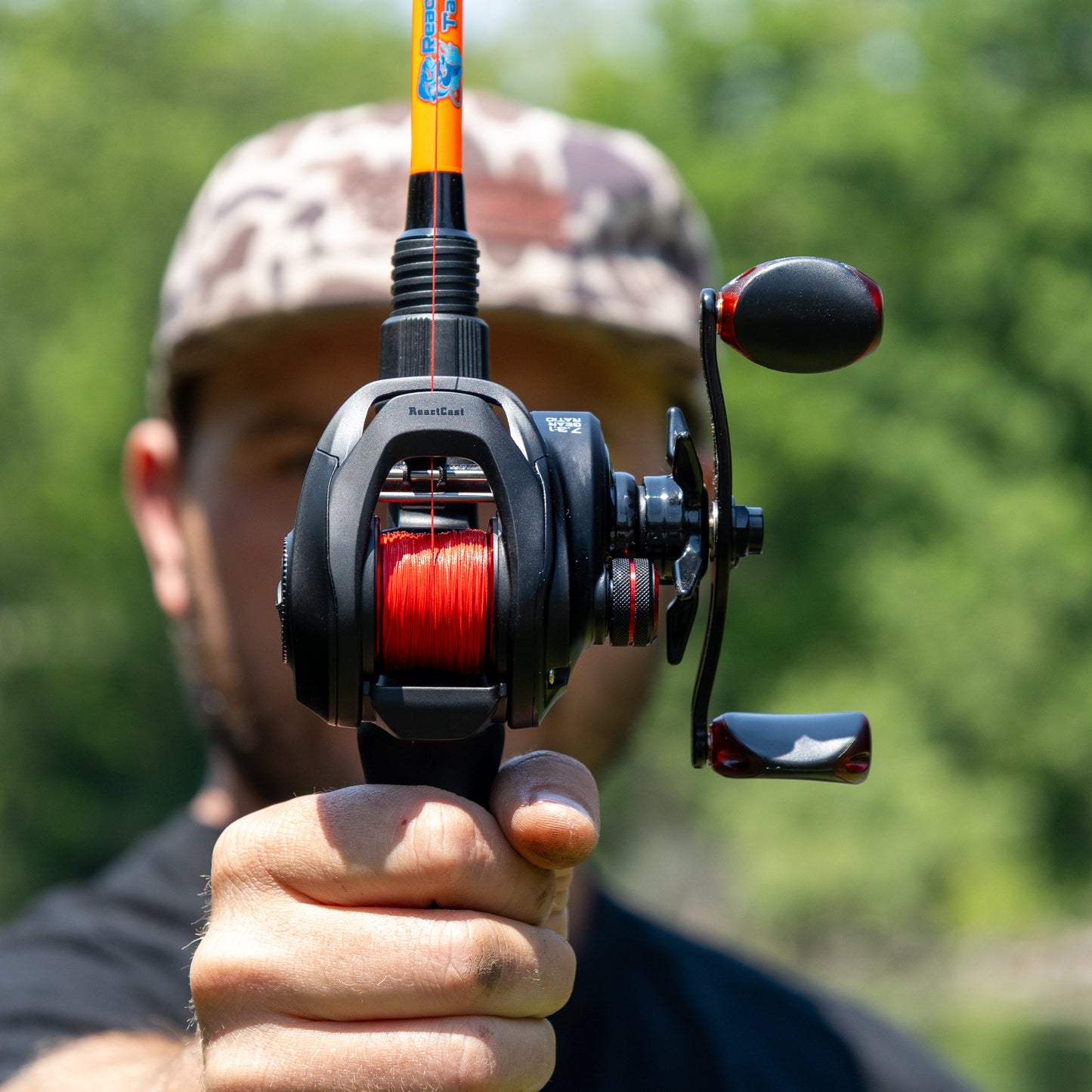 Línea de pesca trenzada Reaction Tackle X8 - SIN DECOLORACIÓN, 8 hebras, color rojo - NUEVA