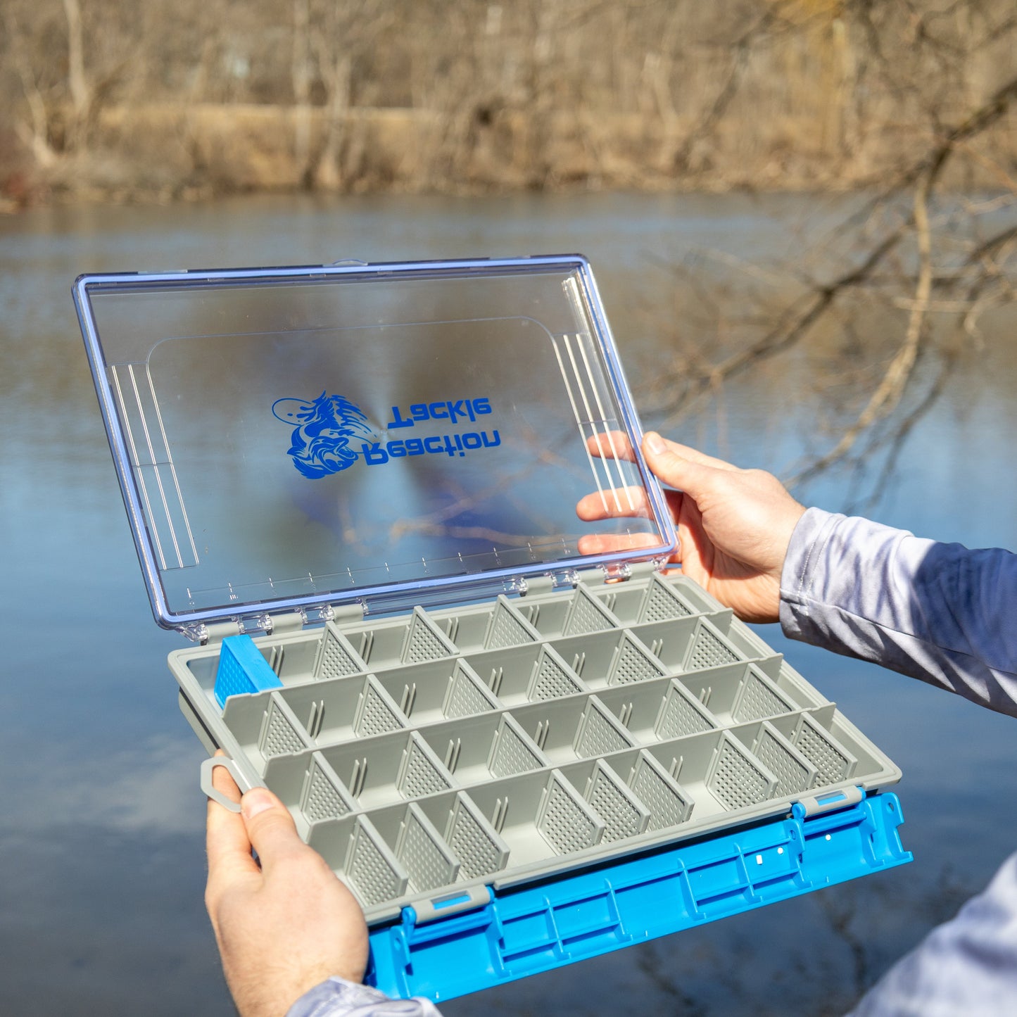 Bandeja para aparejos Reaction Tackle Ultra Elite: resistente al agua y con un solo clip. Nueva.