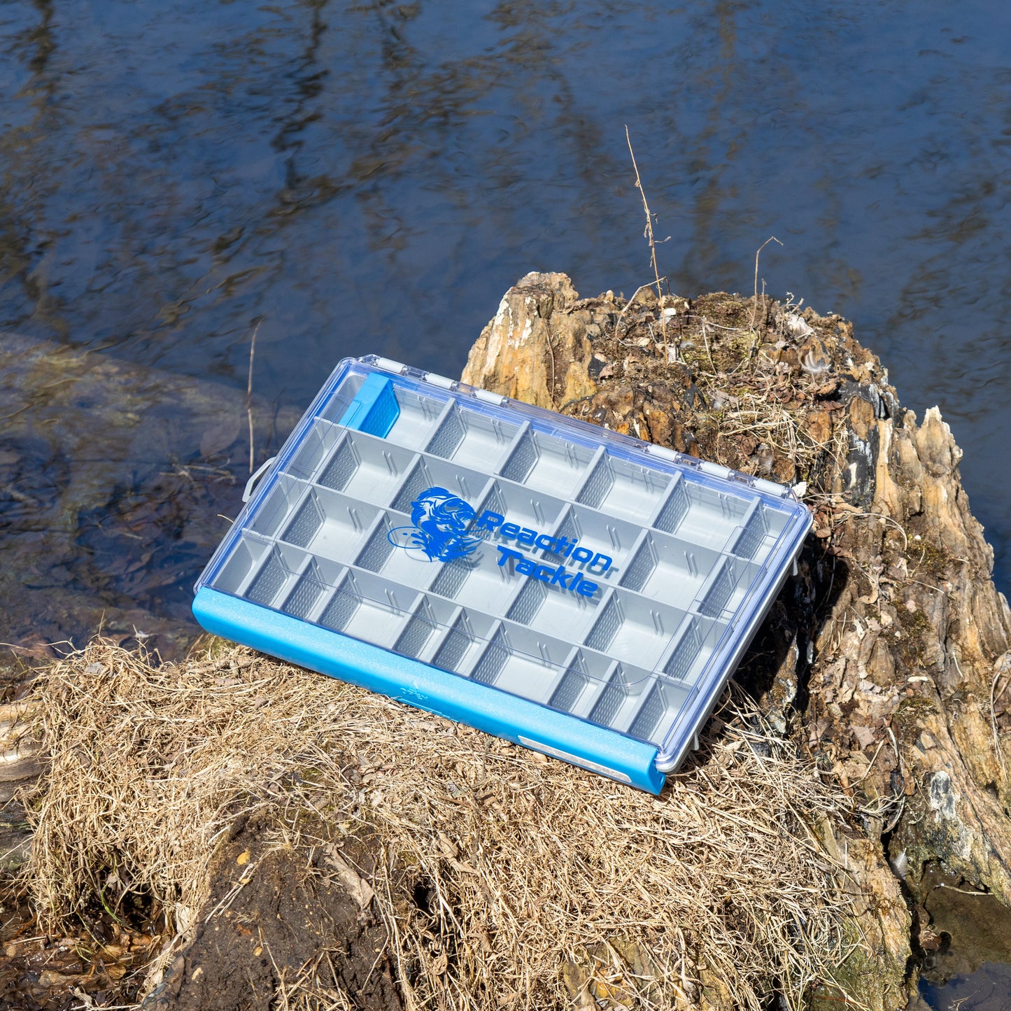 Bandeja para aparejos Reaction Tackle Ultra Elite: resistente al agua y con un solo clip. Nueva.