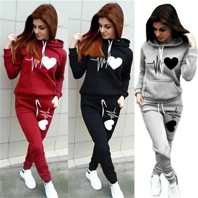 Conjunto de Sudadera y Pantalones de Chándal de Talla Grande con Estampado de Corazón