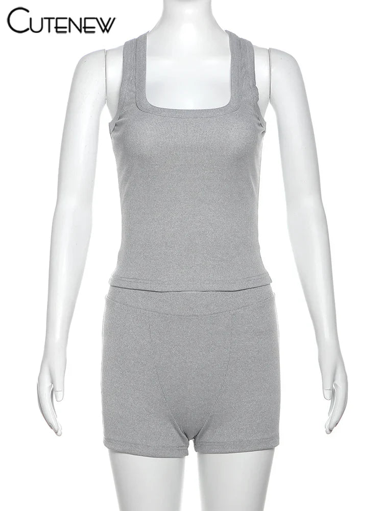 SunnyStride : Ensemble de shorts et crop pour femmes en stretch et côtelé