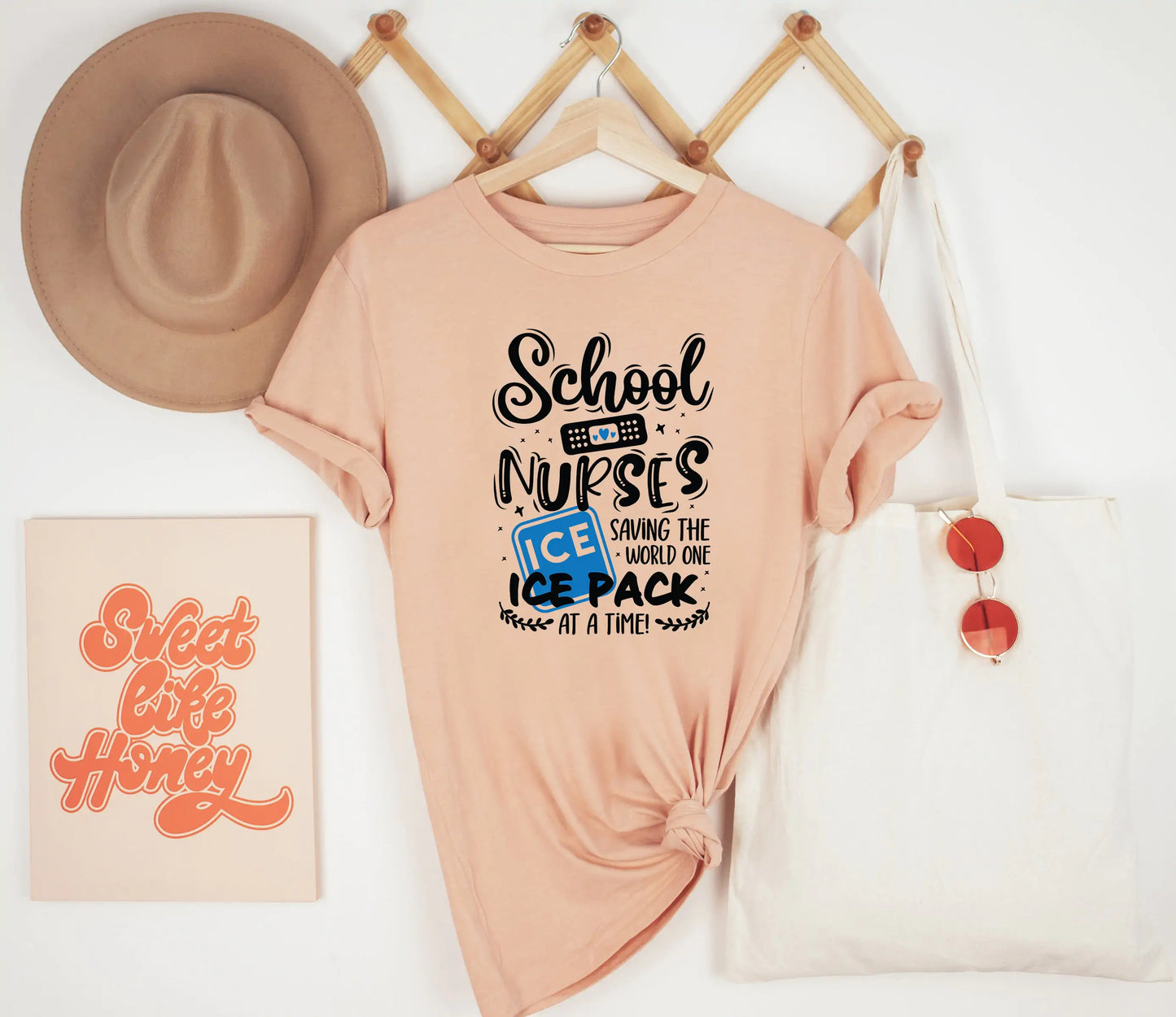 Camiseta Premium para Enfermera Escolar