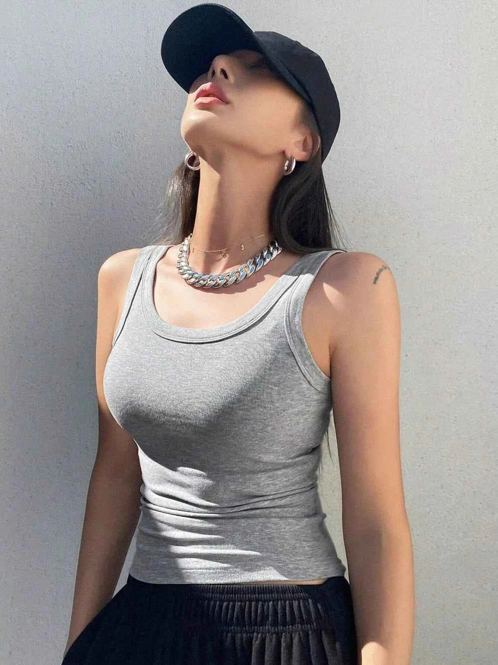 Camiseta sin mangas de punto premium para mujer