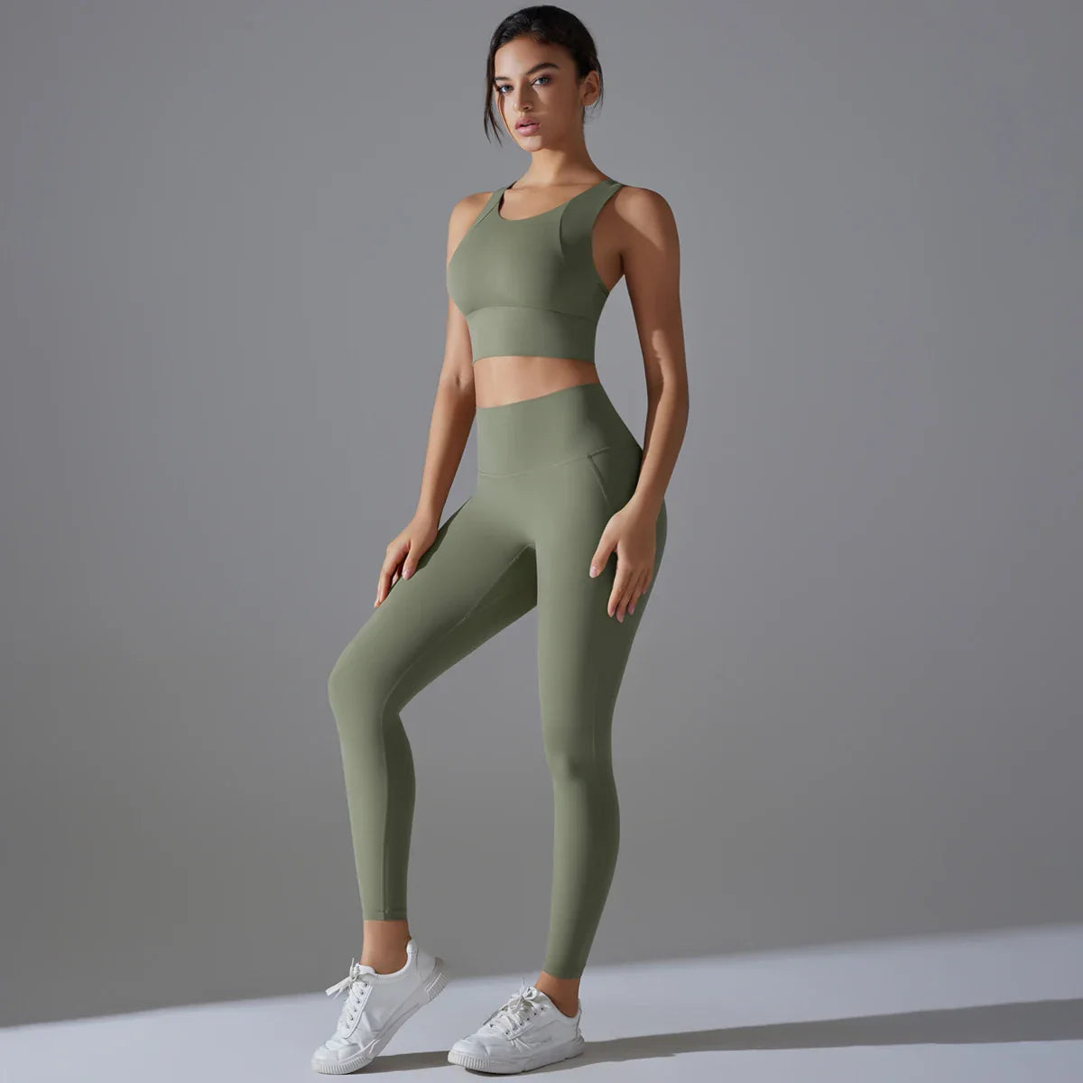 Ensemble de survêtement pour femmes : soutien-gorge de sport et pantalon de course