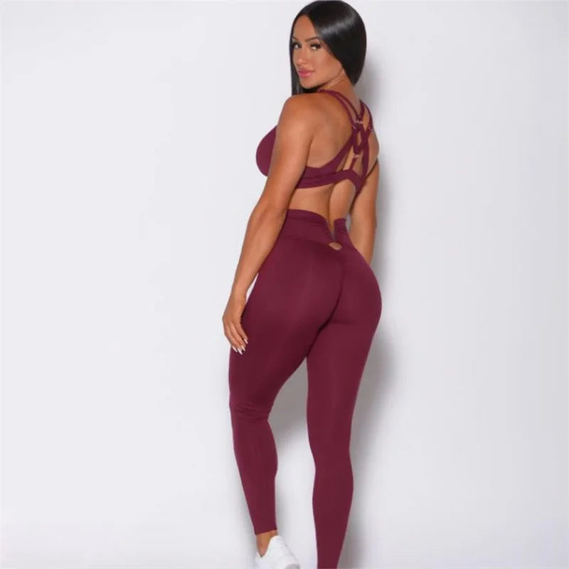 ActiveVibe Women's Fitness Ensemble: Leggings & Sports Bra