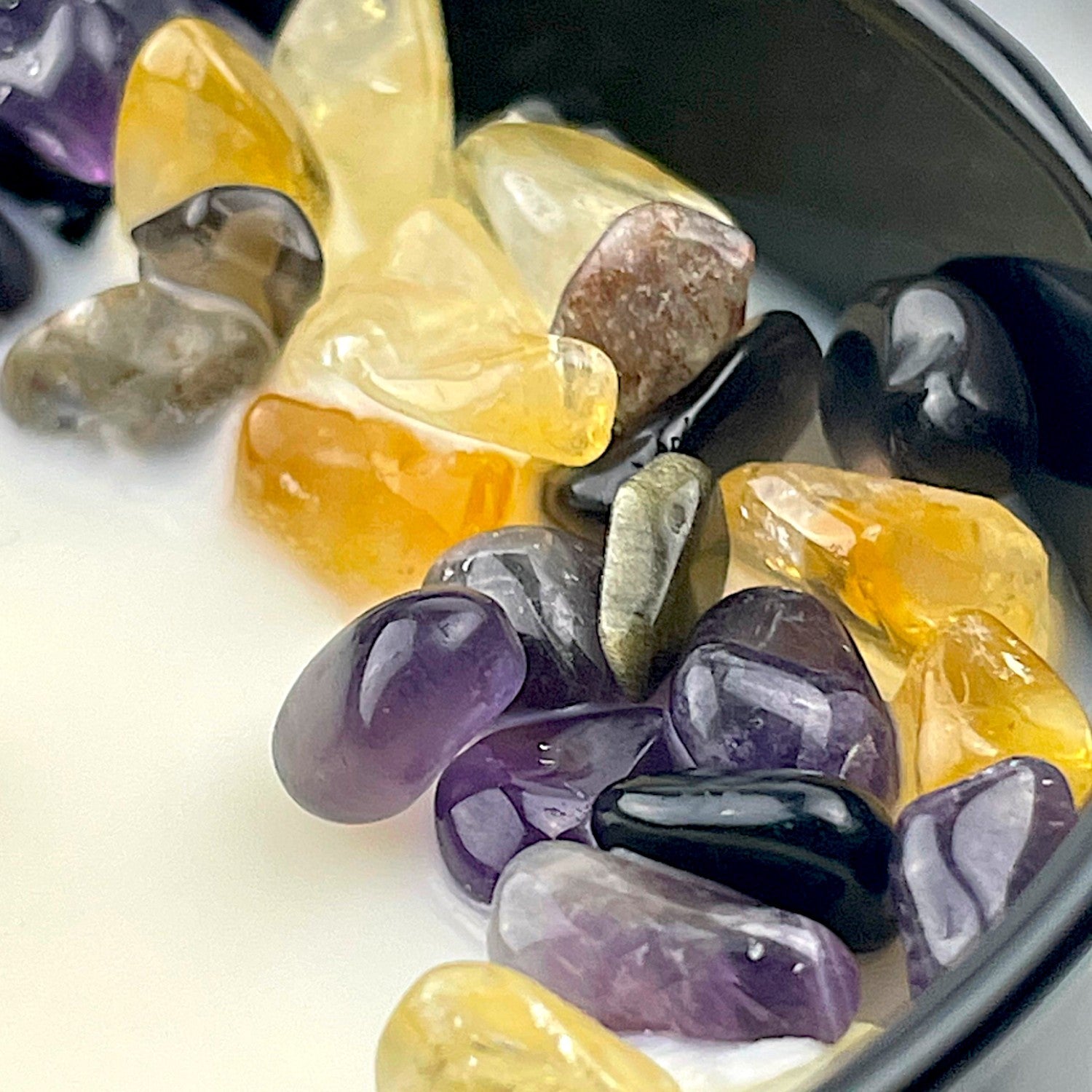 Mystical Scorpio Zodiac Crystal Candle with Obsidian, Citrine & Amethyst | 9oz Coconut-Soy Blend - Korvel
