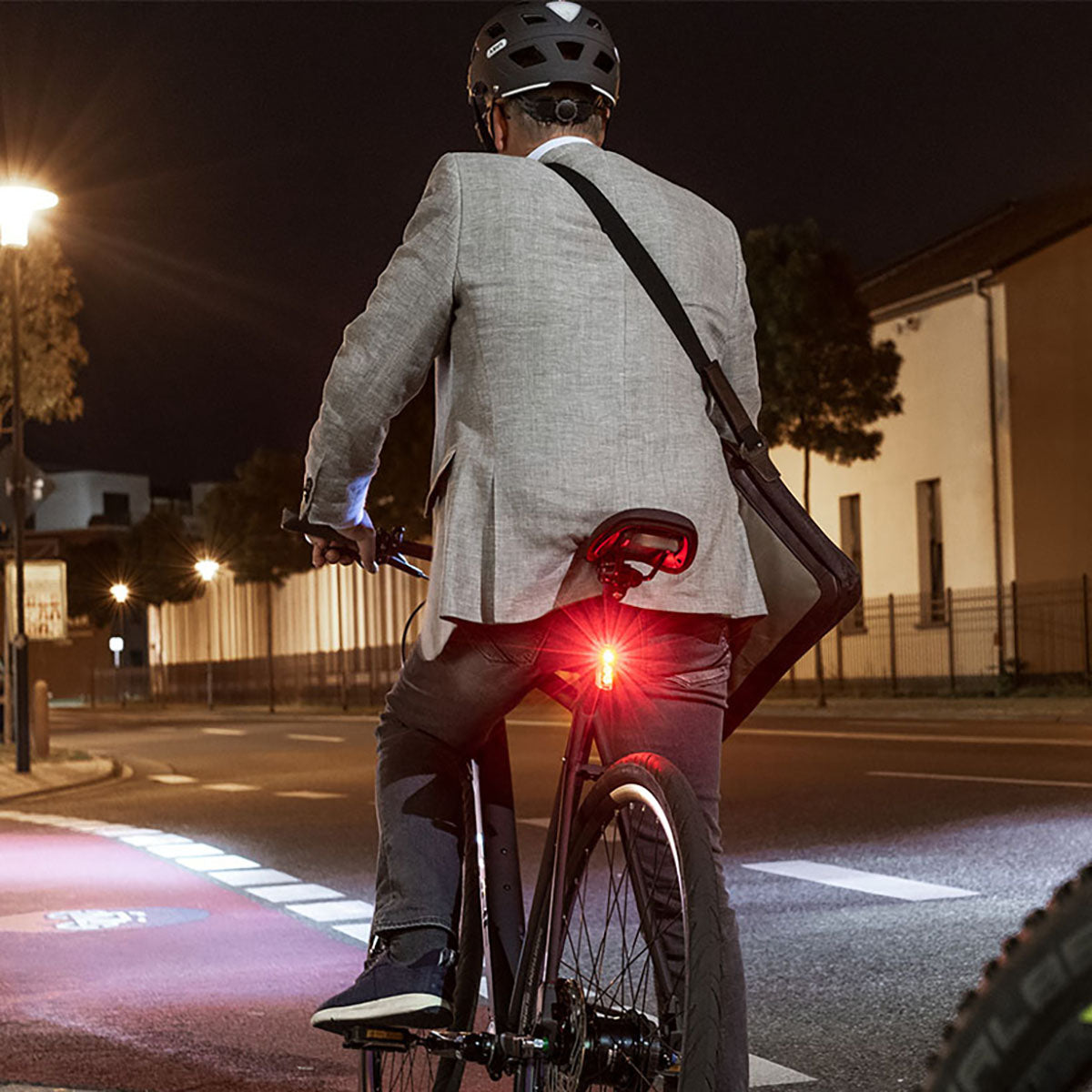 Luz Trasera SIGMA Blaze Flash con Función de Freno