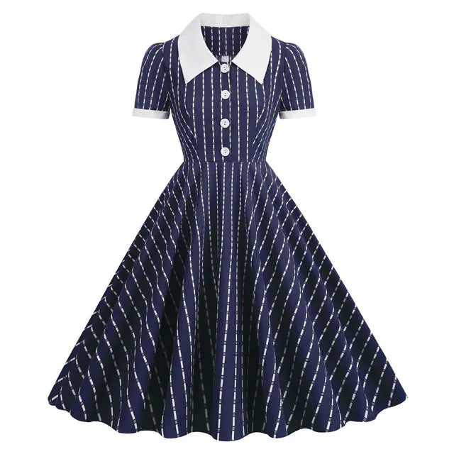 Robe de fête rétro en maille brodée élégante des années 1950