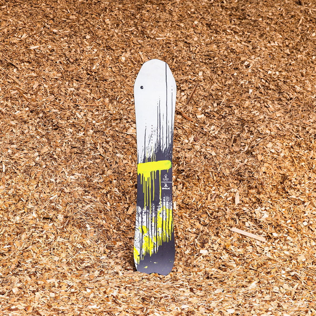 Slash par GiGi - Snowboard Vertical - ApARTment