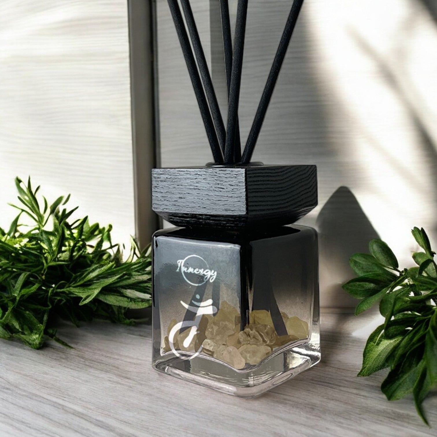 Crystal-Infused Solar Plexus Chakra Reed Diffuser - Herbal Serenity, 100ml - Korvel