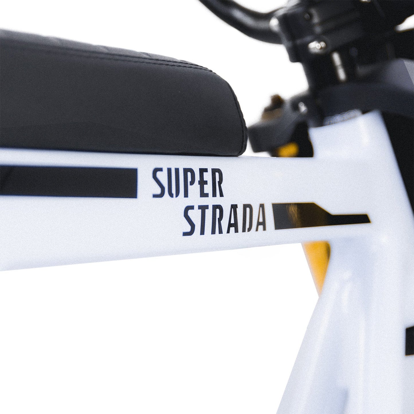 Super Strada CRUZE - Premium Sports Utility E-Bike