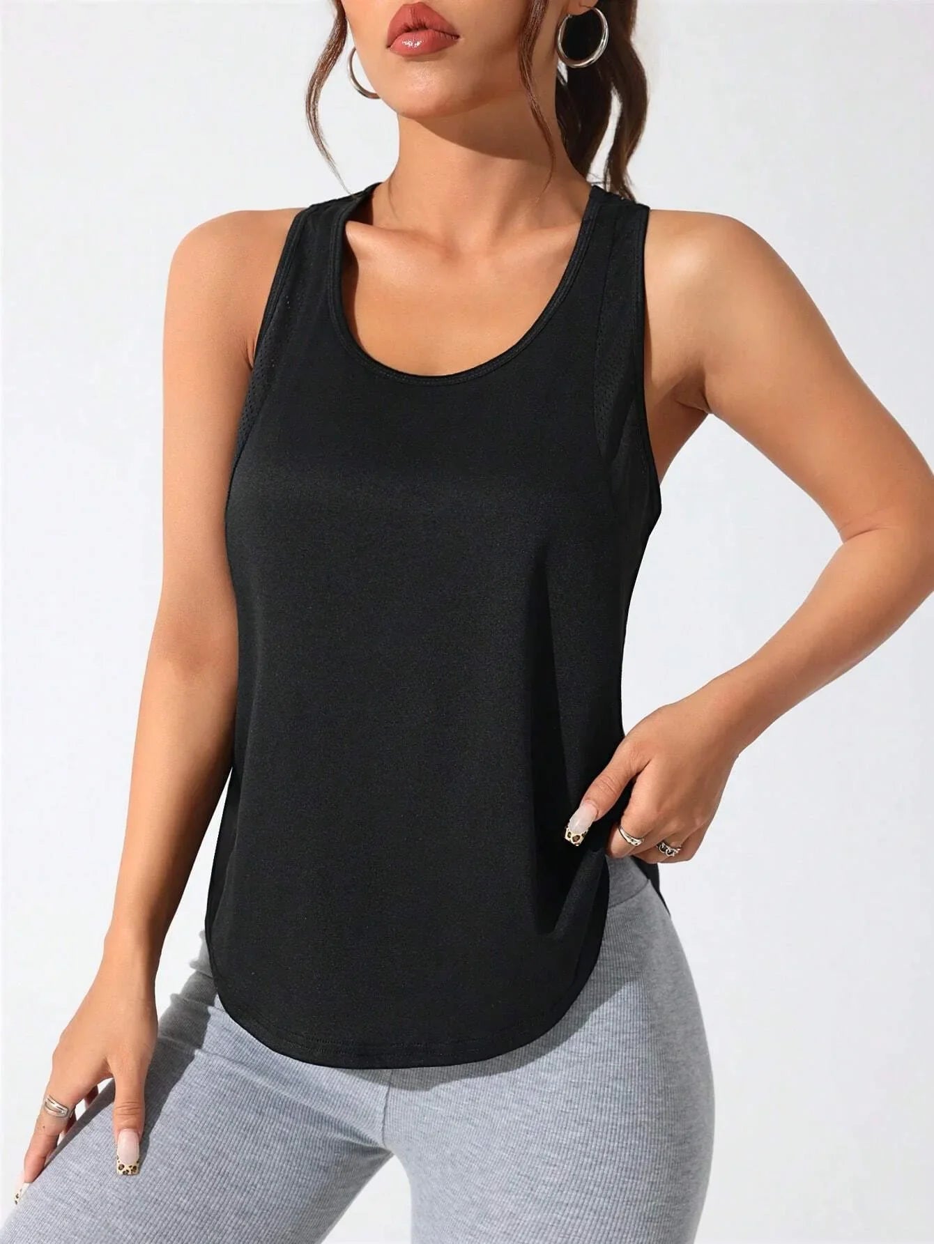 AirFlow Active Top: Ropa Deportiva Estilosa de Secado Rápido