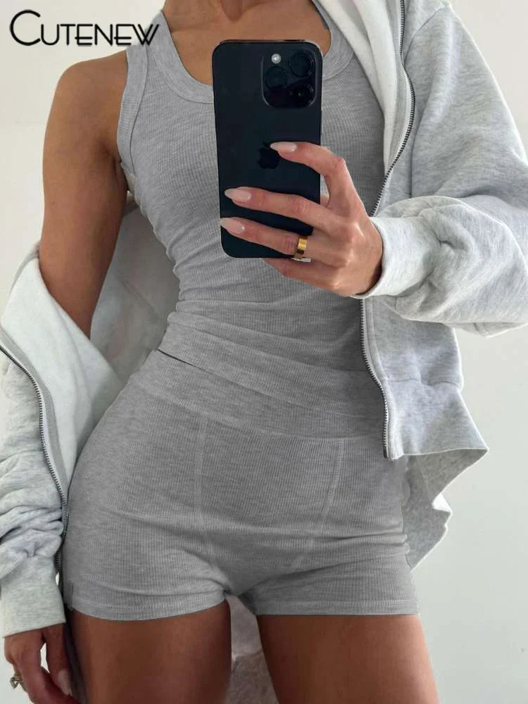SunnyStride : Ensemble de shorts et crop pour femmes en stretch et côtelé