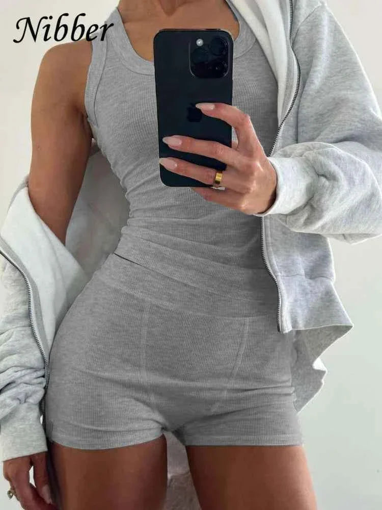 Conjunto de chándal de tanque y pantalones cortos de 2 piezas con canalé