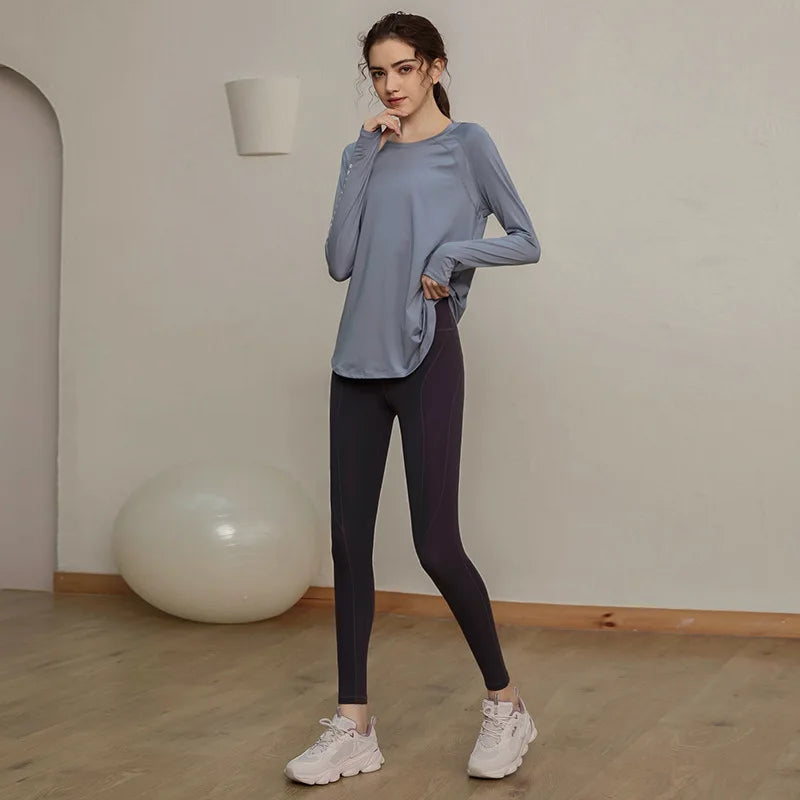 Long Sleeve Yogawear Blouse for Active Living