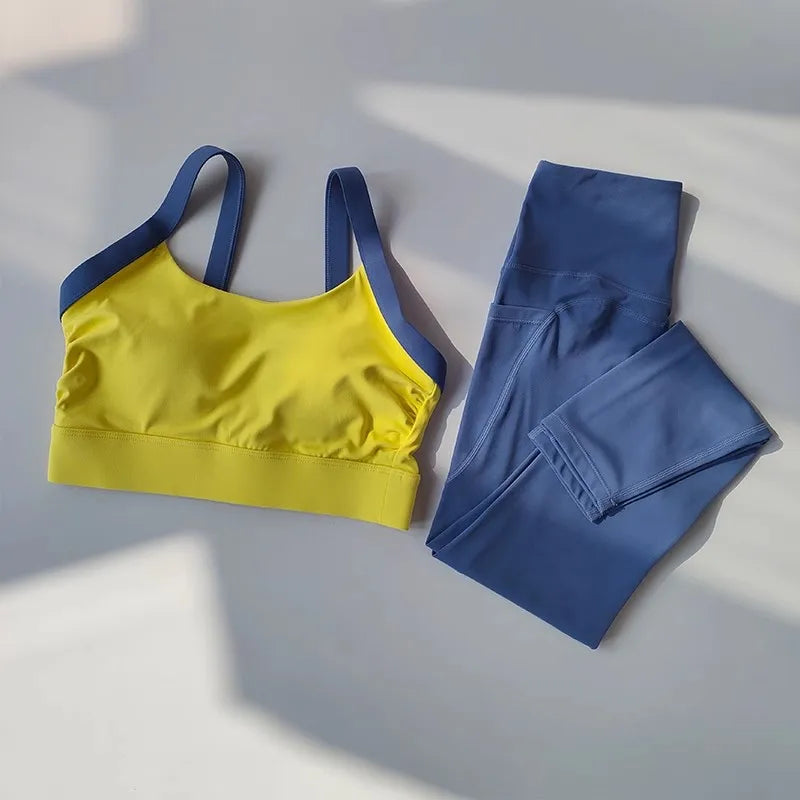 Conjunto de Yoga ZenFlex 2PC para Mujeres: Sujetador y Leggings