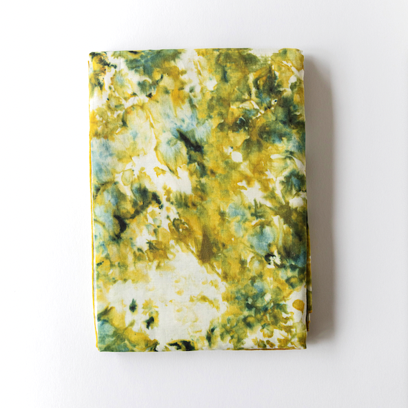 Mantel de mármol verde - Lino europeo elegante