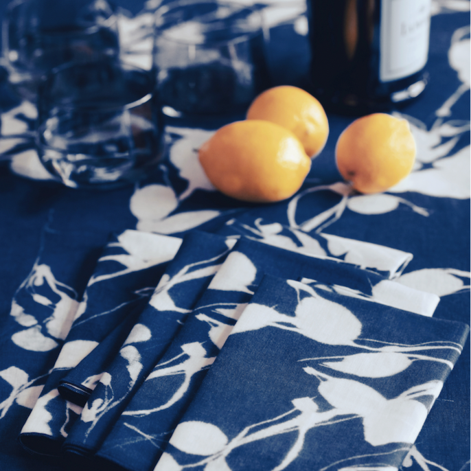 Porto Print Indigo Tablecloth - Elegant European Linen