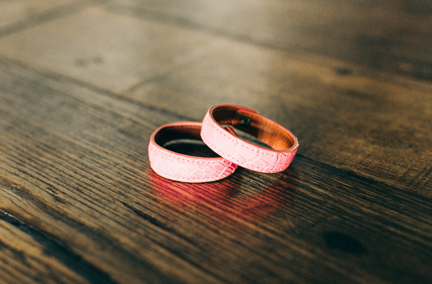 Pulsera de muñeca de cuero hecha a mano