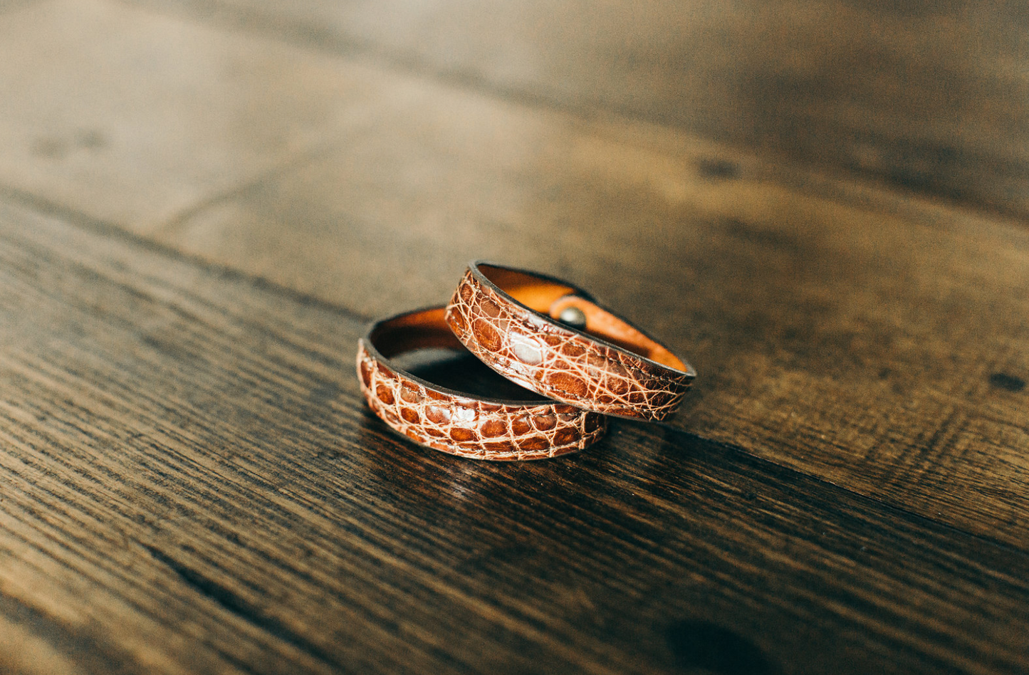 Pulsera de muñeca de cuero hecha a mano