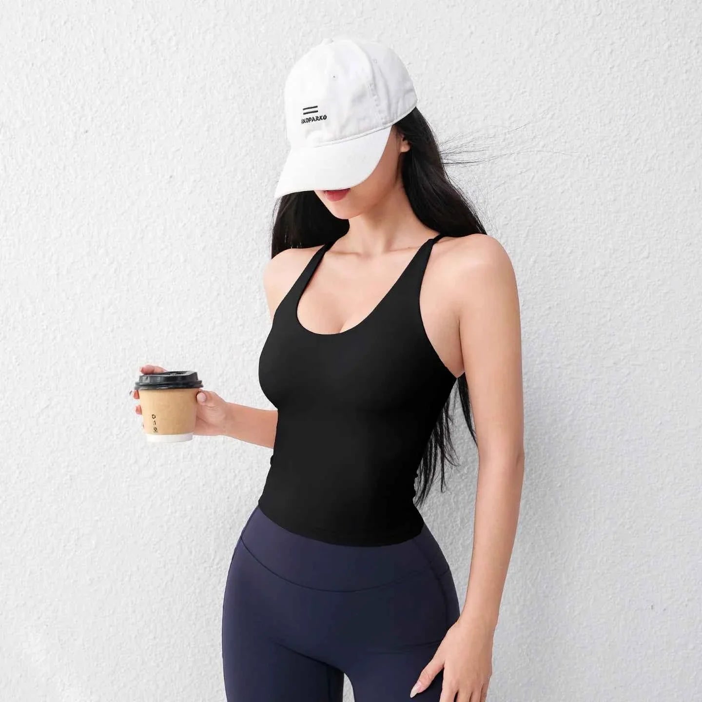 Débardeur de yoga U-neck pour femmes avec coussinets