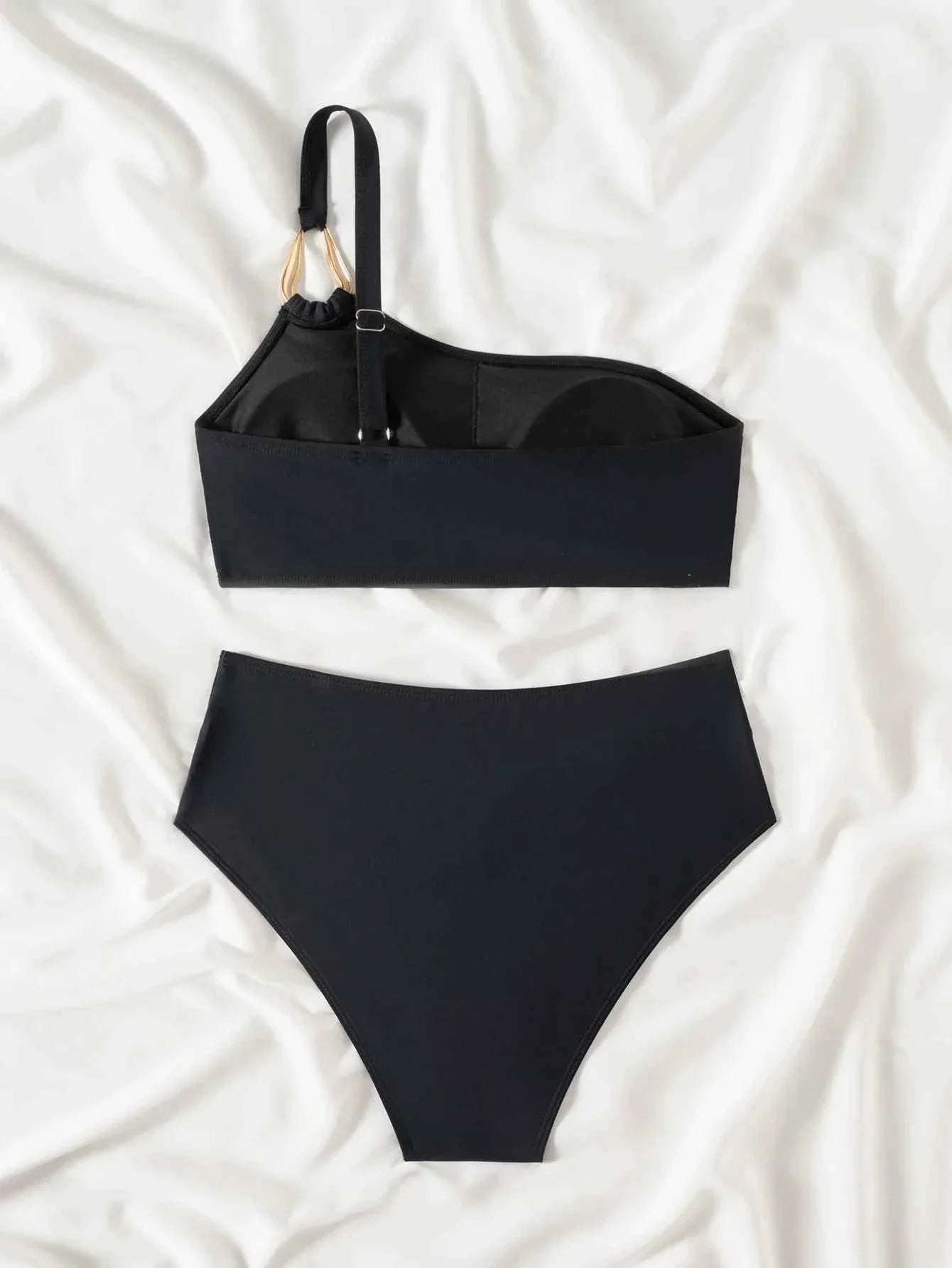 Metal Buckle One Shoulder Bikini Set