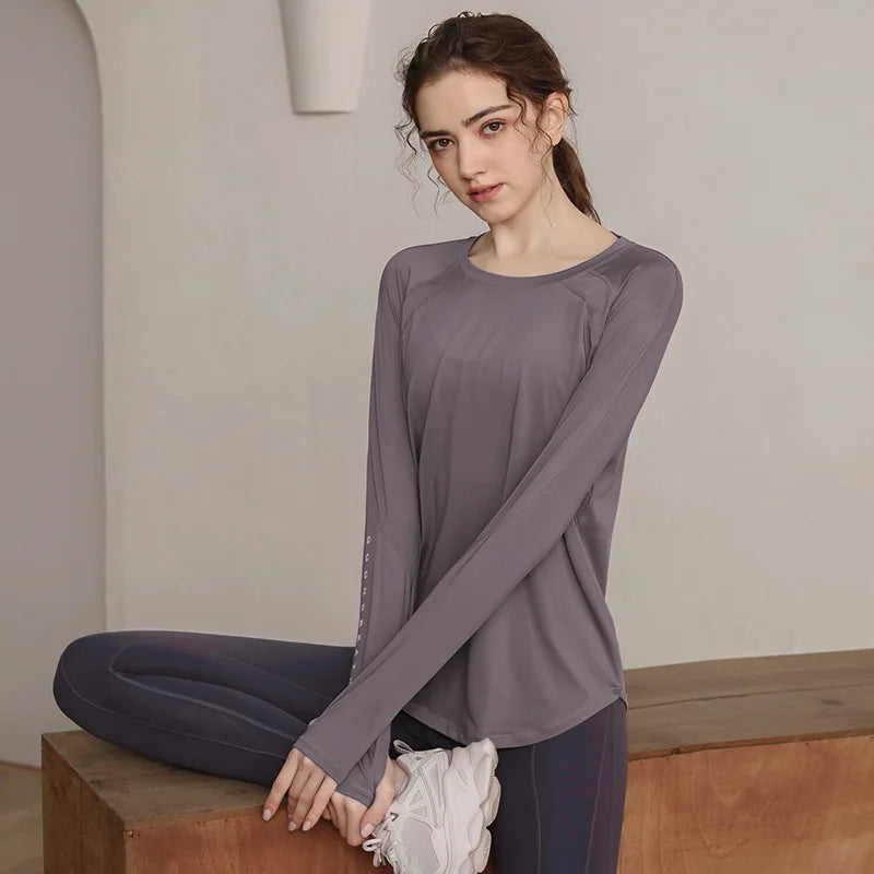 Long Sleeve Yogawear Blouse for Active Living