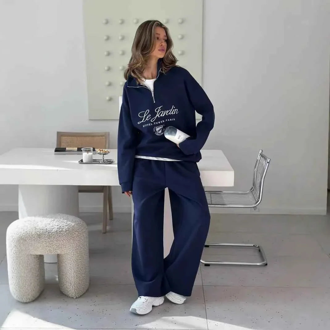 Conjunto Deportivo Bordado para Mujeres