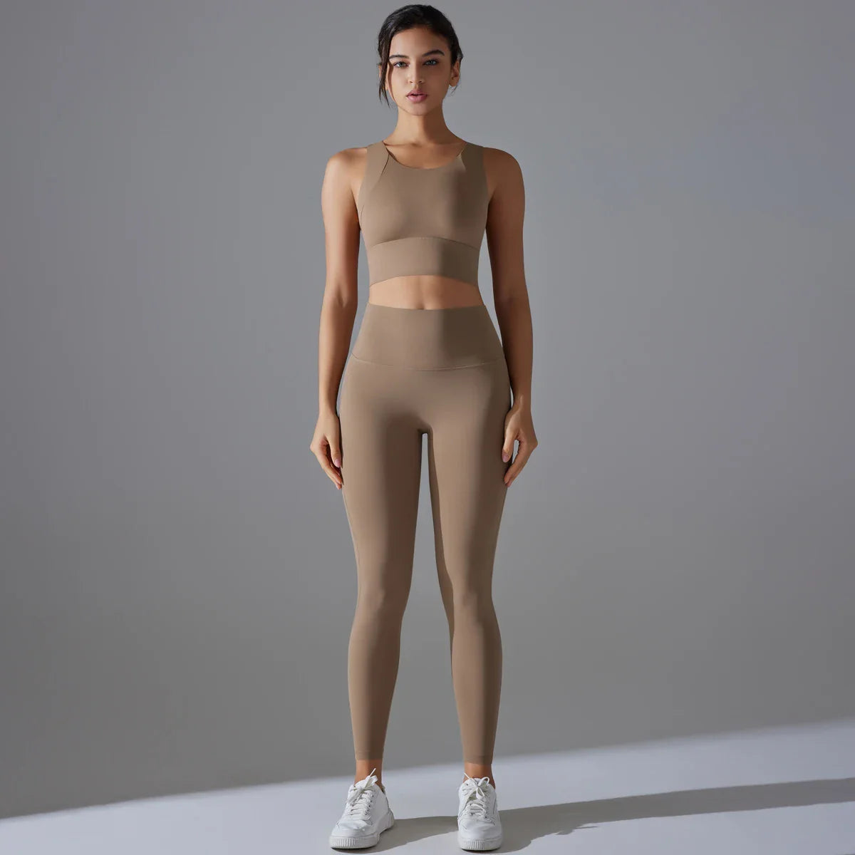 Ensemble de survêtement pour femmes : soutien-gorge de sport et pantalon de course