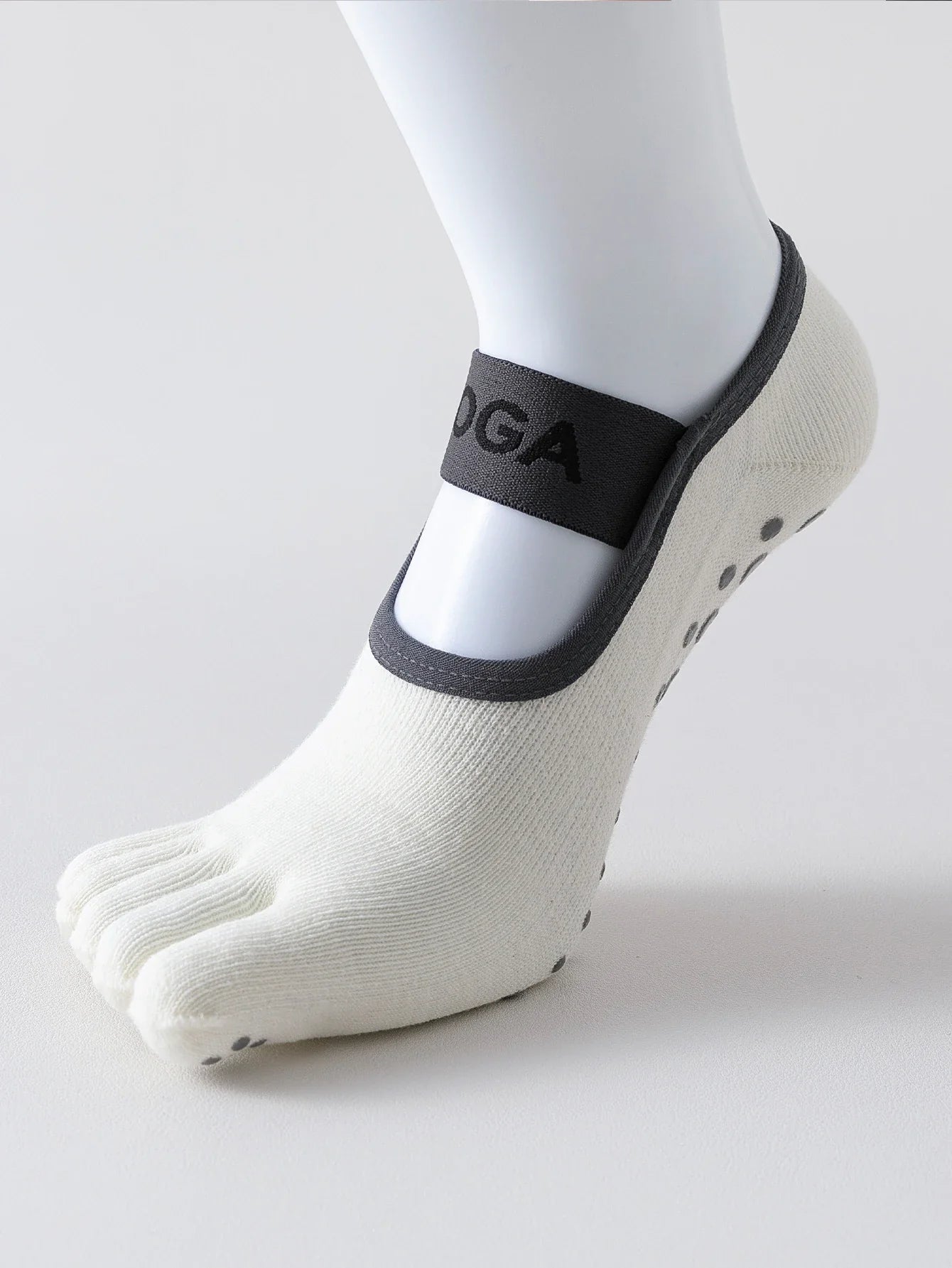 Chaussettes de yoga anti-dérapantes à cinq doigts pour femmes