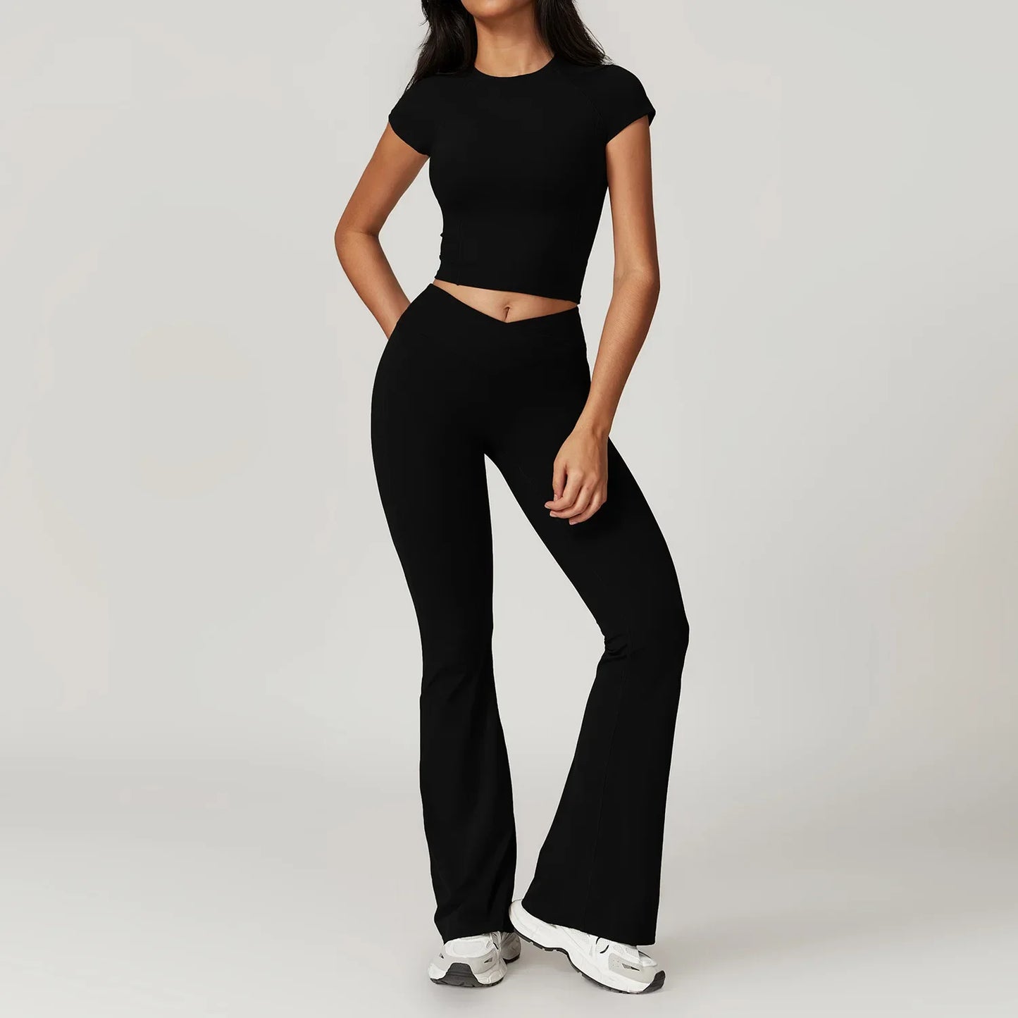 Ensemble de yoga pour femmes en 2 pièces : top court et leggings