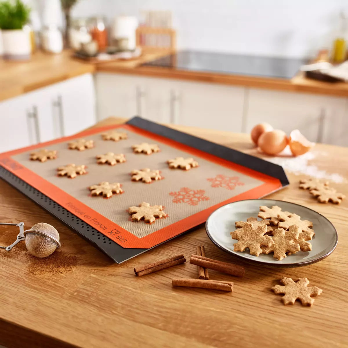 Silpat Snowflake Half Size Baking Mat - Limited Edition - Korvel