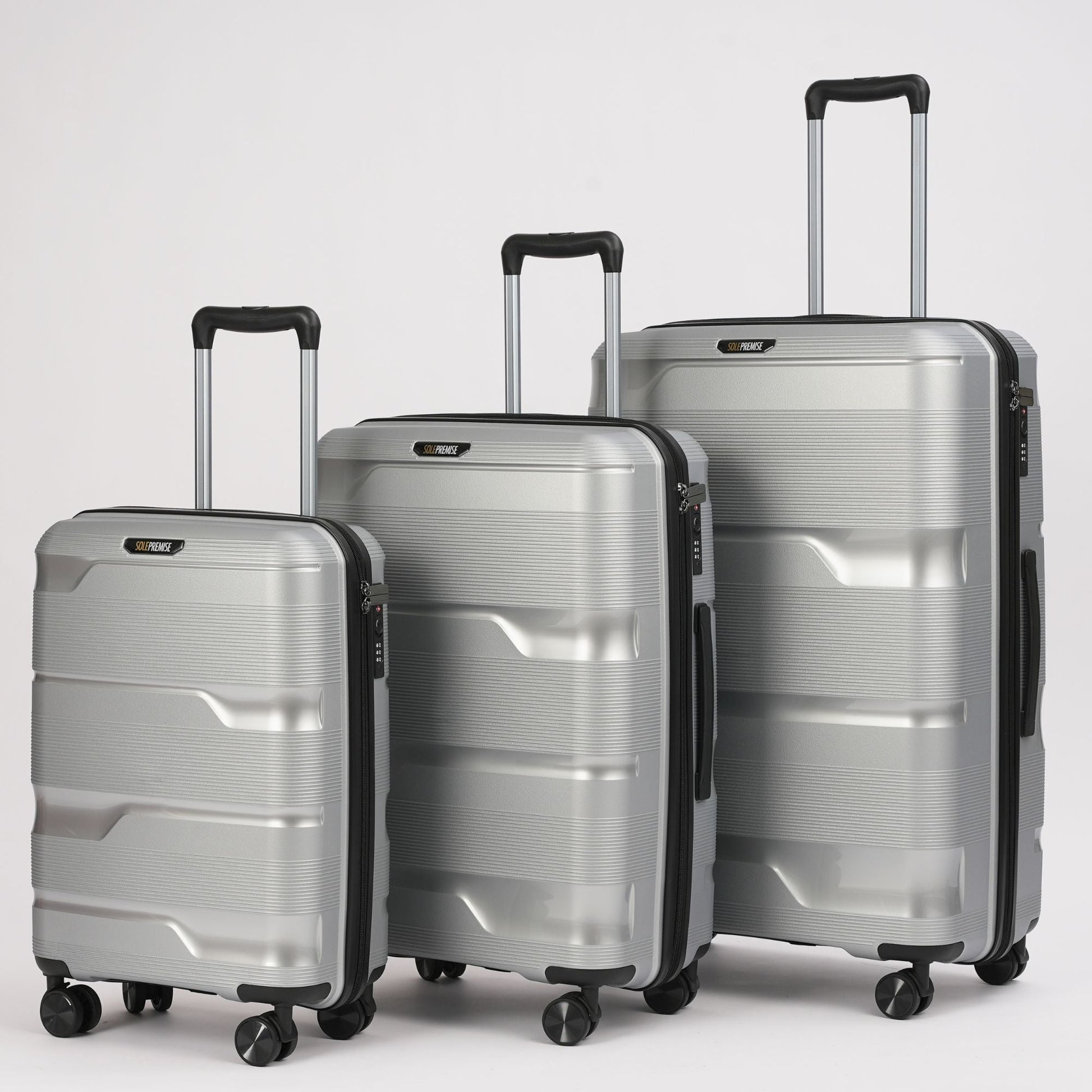 Stylish 24-Inch Silver Hardcase Spinner Luggage with TSA Lock - Korvel