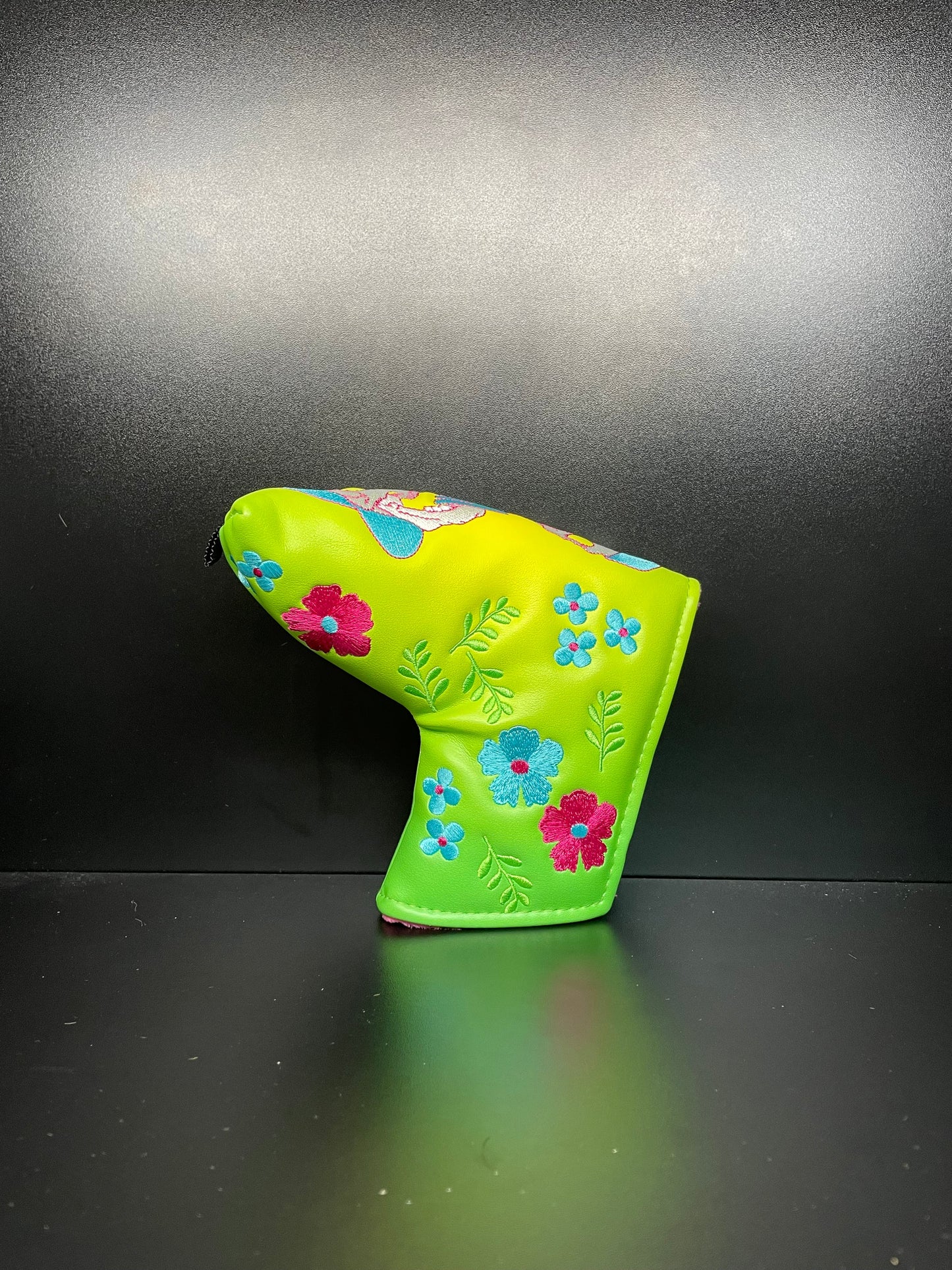 Funda para putter con calavera de patinador rebelde