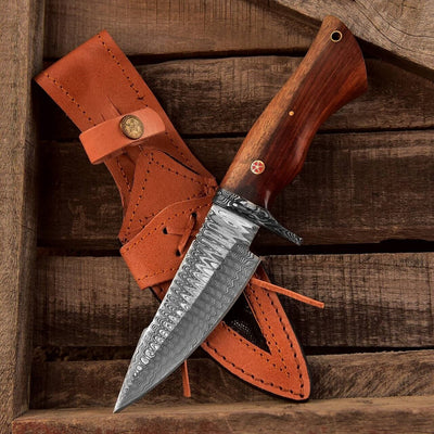 Artisan Crafted Compact Hunting Knife with Damascus Steel Blade - Korvel